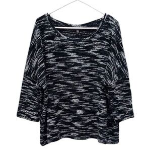 Umgee USA Black/White Speckled Knit Sweater // XL